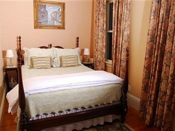 The Spring Seasons Inn Newport Zewnętrze zdjęcie